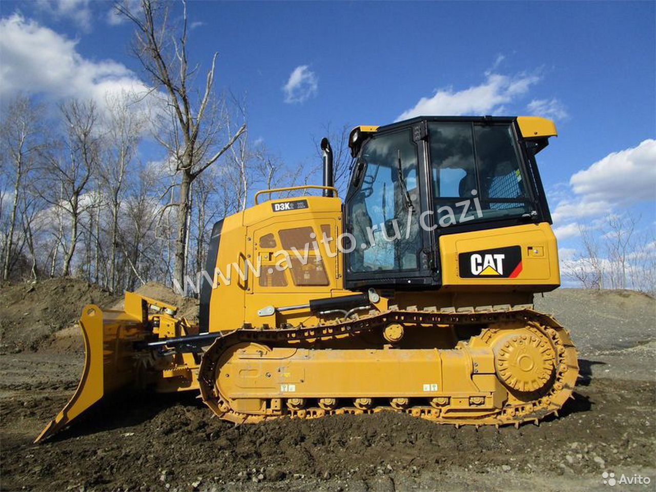 Гусеничный бульдозер Caterpillar D3K XL