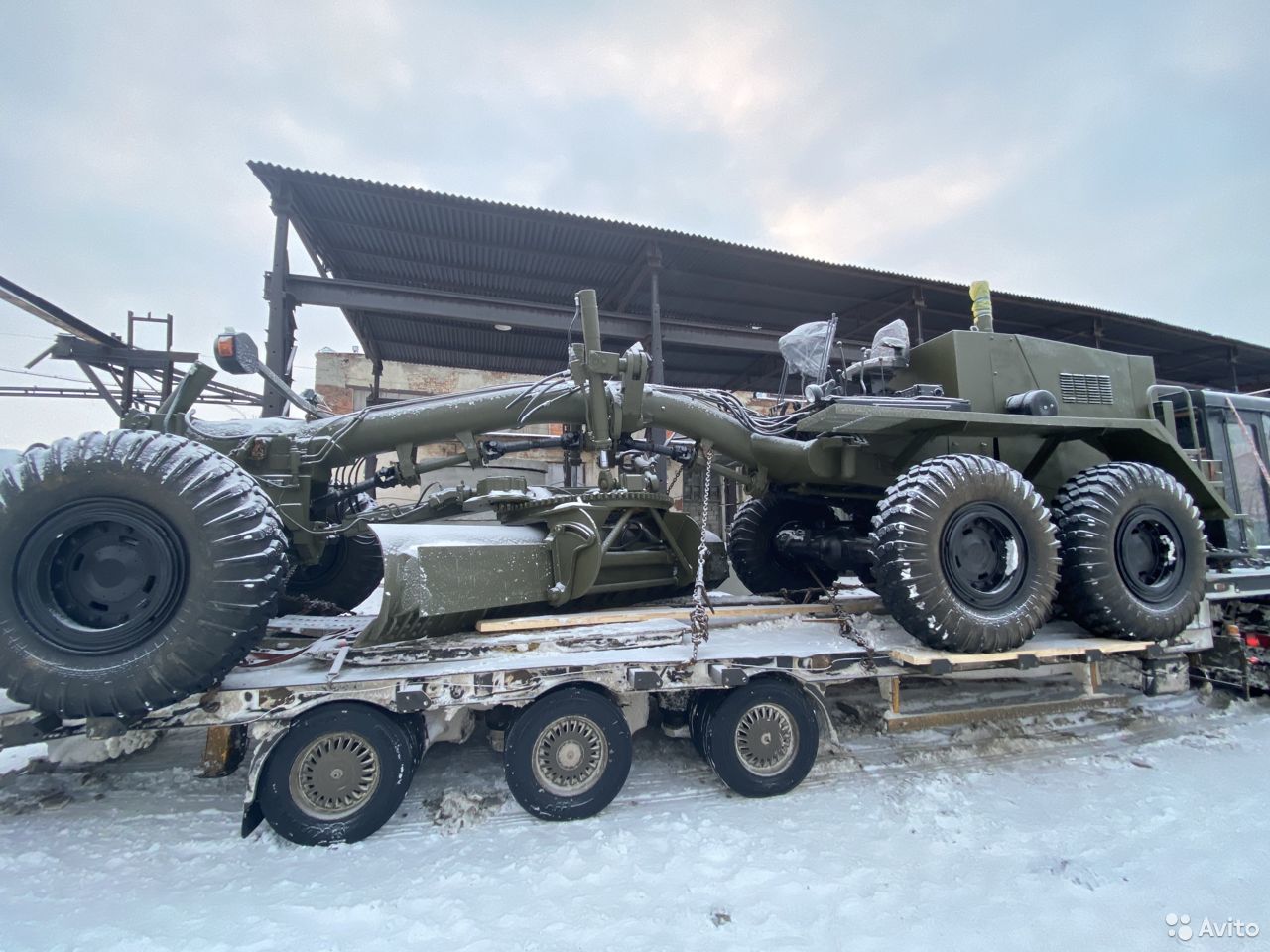 Автогрейдер ЧСДМ ДЗ-98