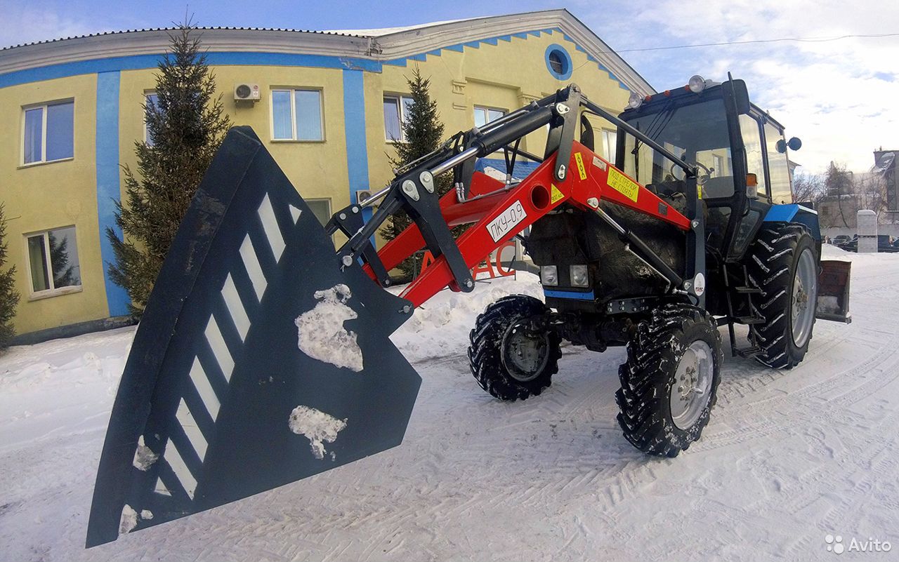 Навесной погрузчик (КУН) АЗАС ПКУ-0,9