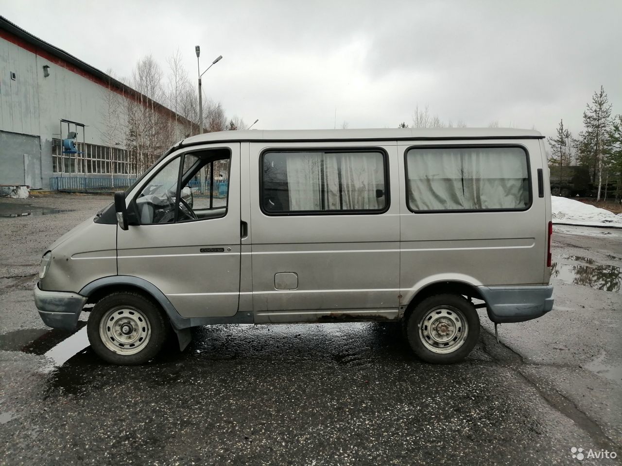 Микроавтобус ГАЗ Соболь 2217