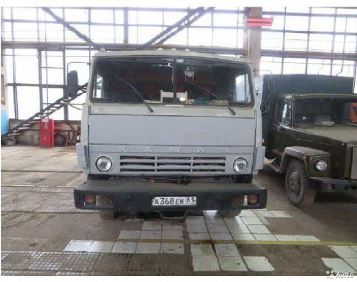 Бортовой грузовик КамАЗ 53212