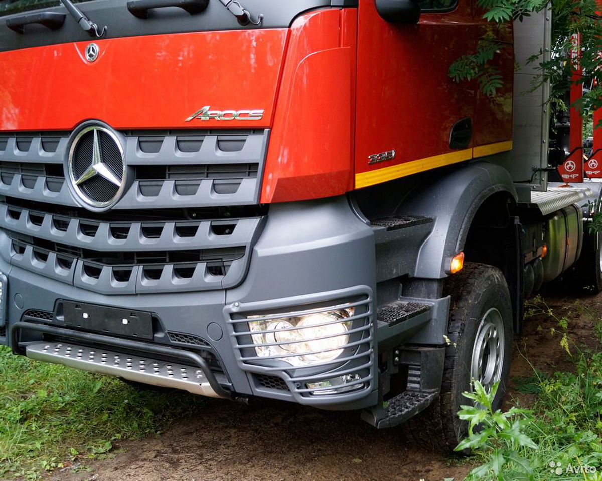 Сортиментовоз Mercedes-Benz Arocs 3351А