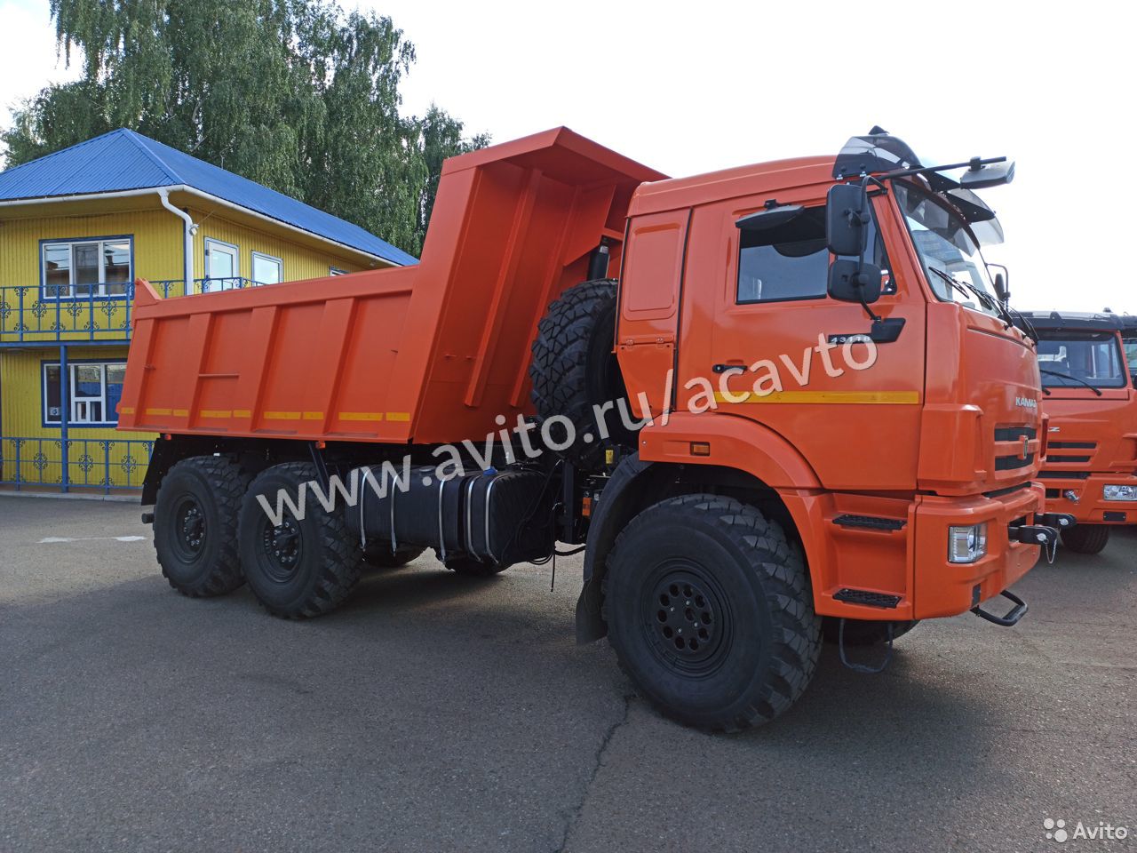 Самосвал КамАЗ 43118