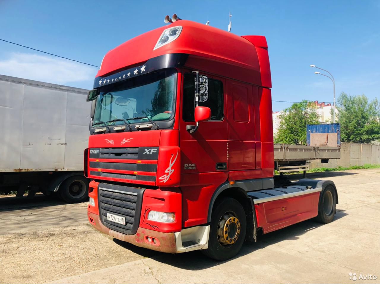 Седельный тягач DAF XF 105.460