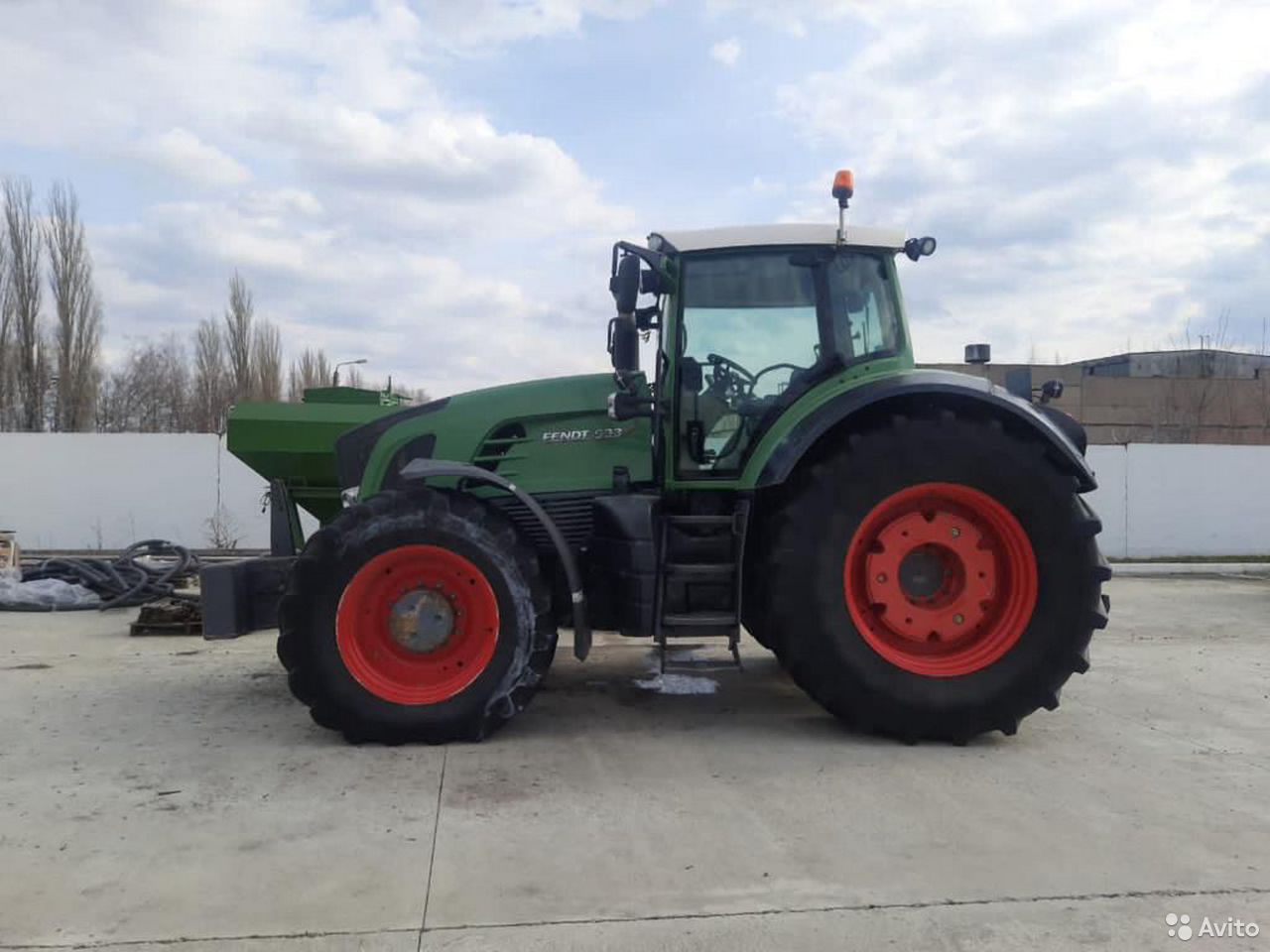 Трактор Fendt 933 Vario
