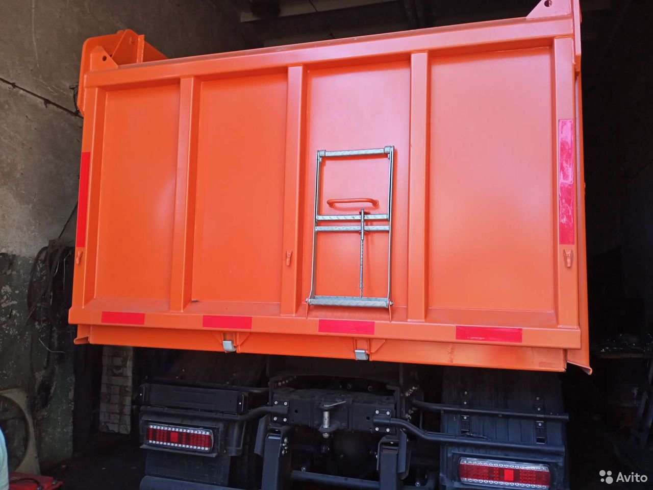 Самосвал КамАЗ 6520