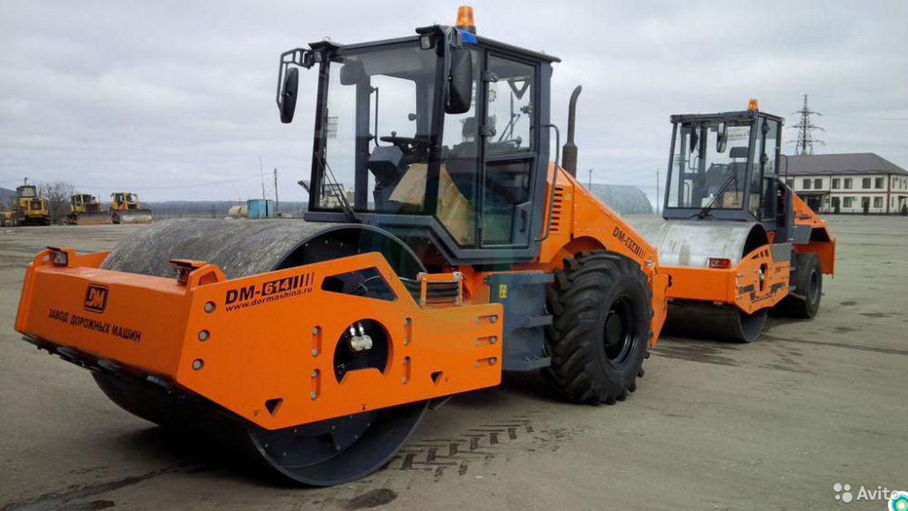 Грунтовый каток Завод Дорожных машин DM-617