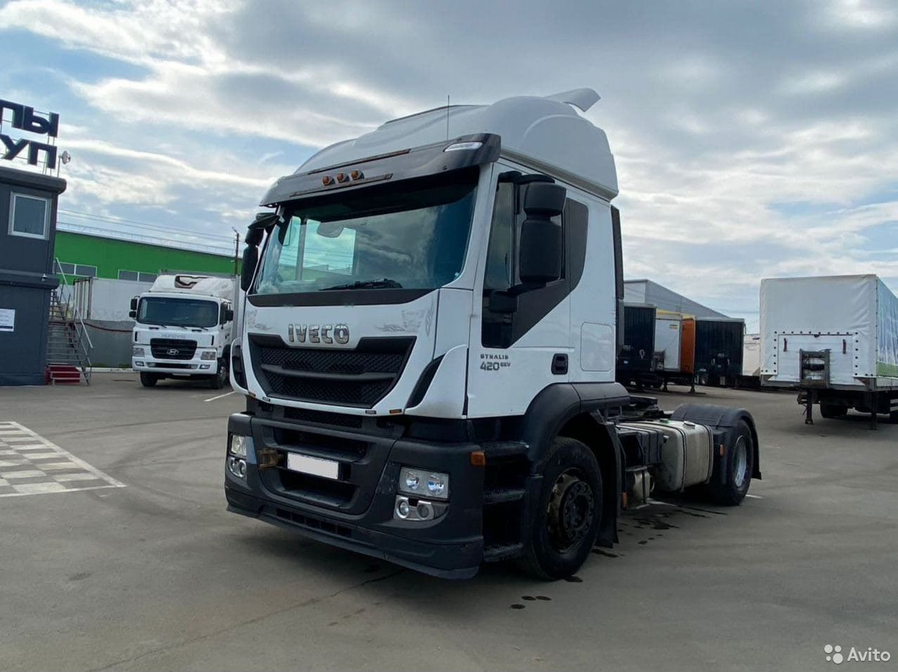 Седельный тягач Iveco Stralis