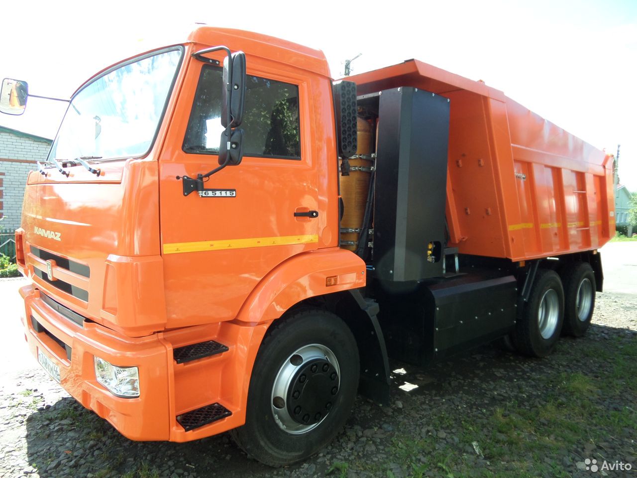 Самосвал КамАЗ 65115