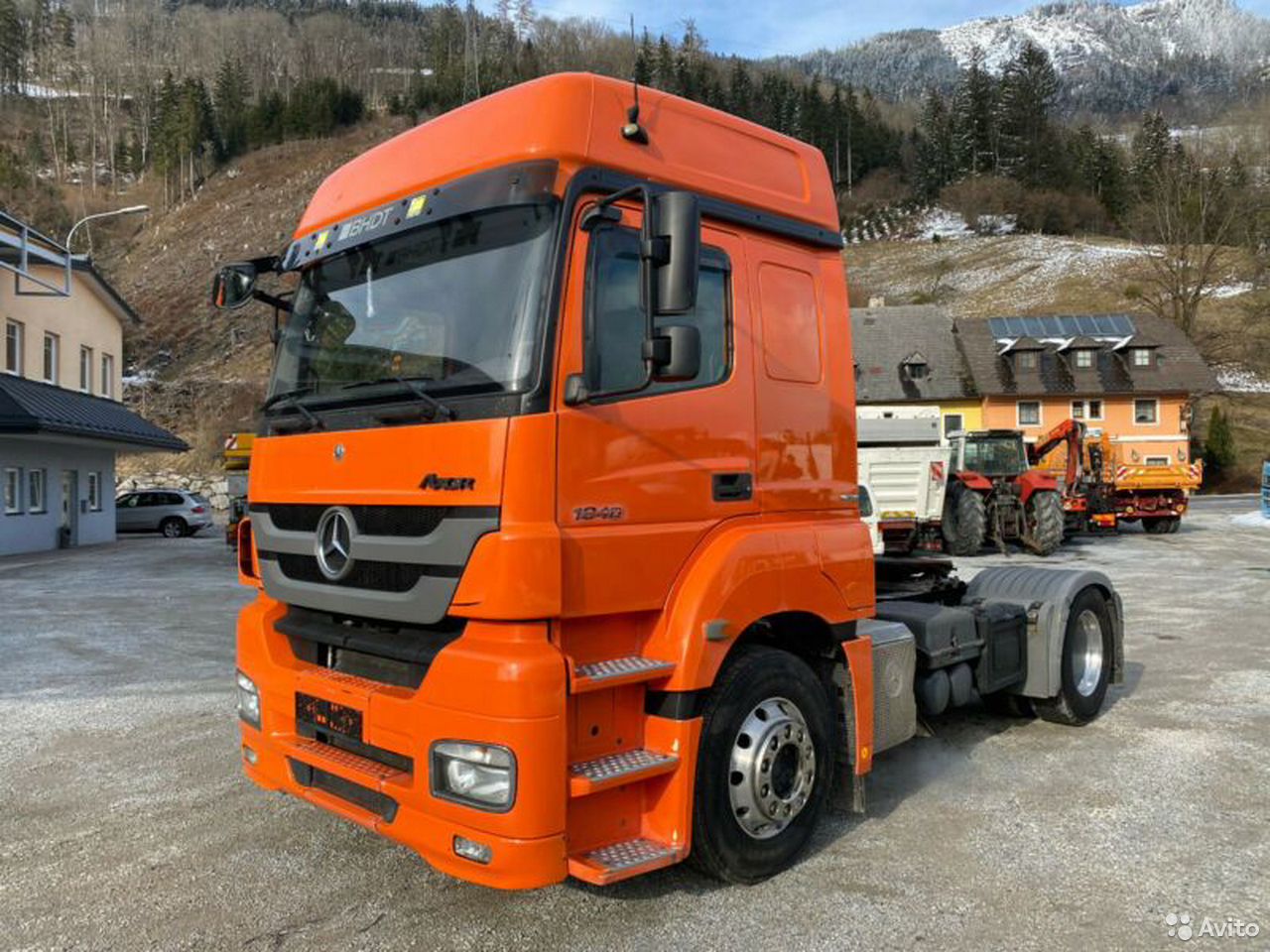 Седельный тягач Mercedes-Benz Axor 1843LS