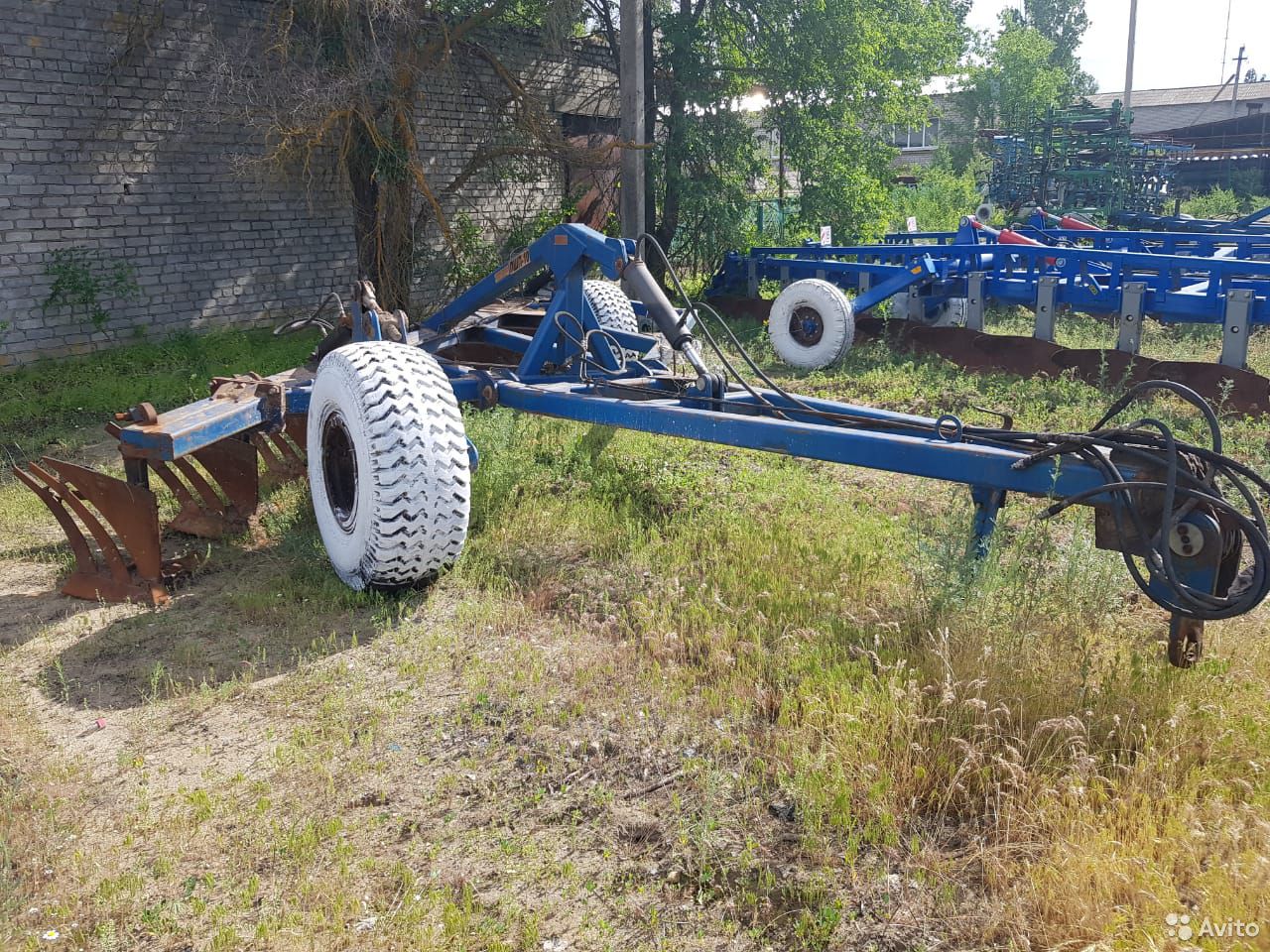 Плуг Buhler пшу-10 широкоугольный