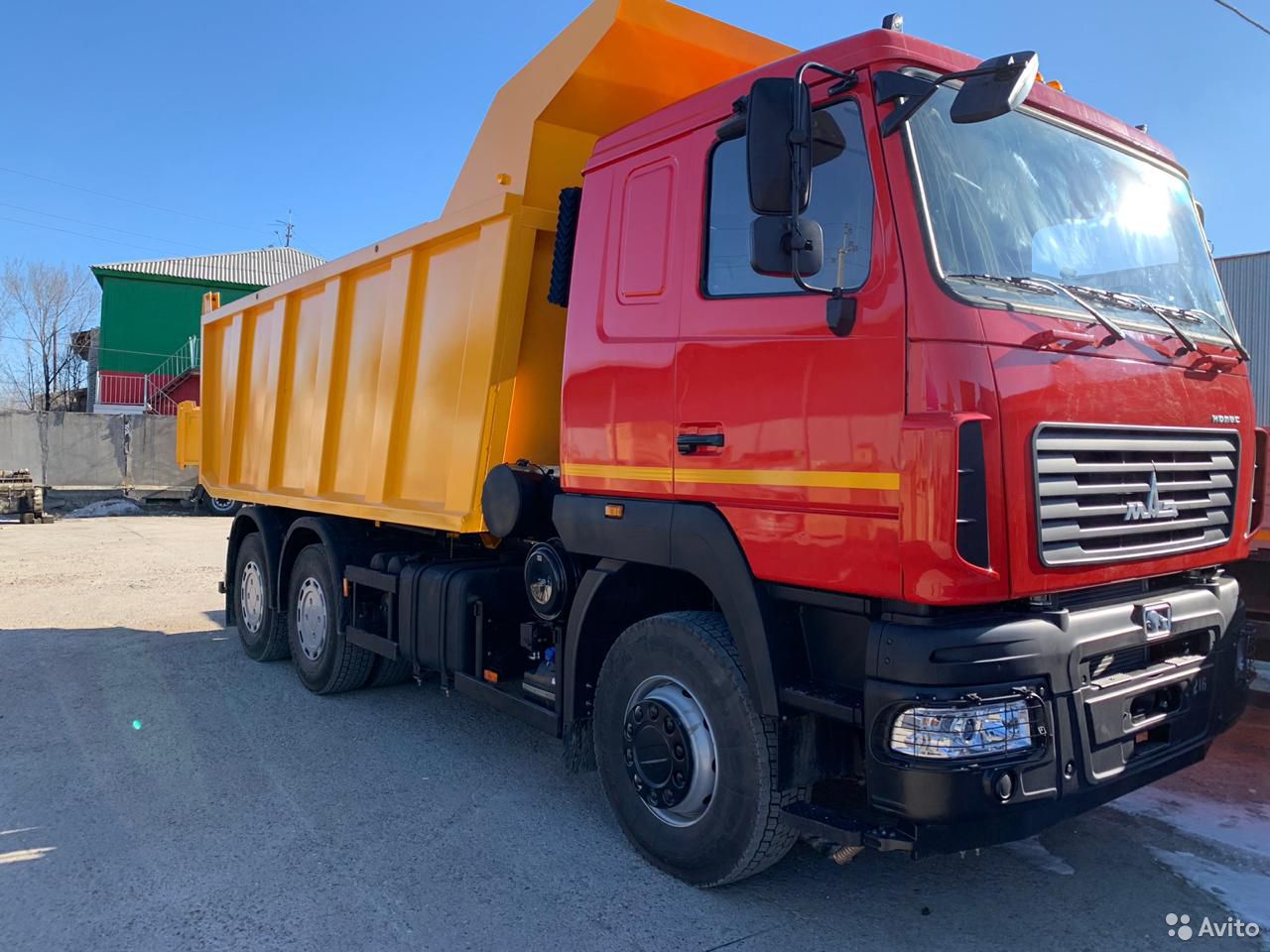 Самосвал МАЗ 650128