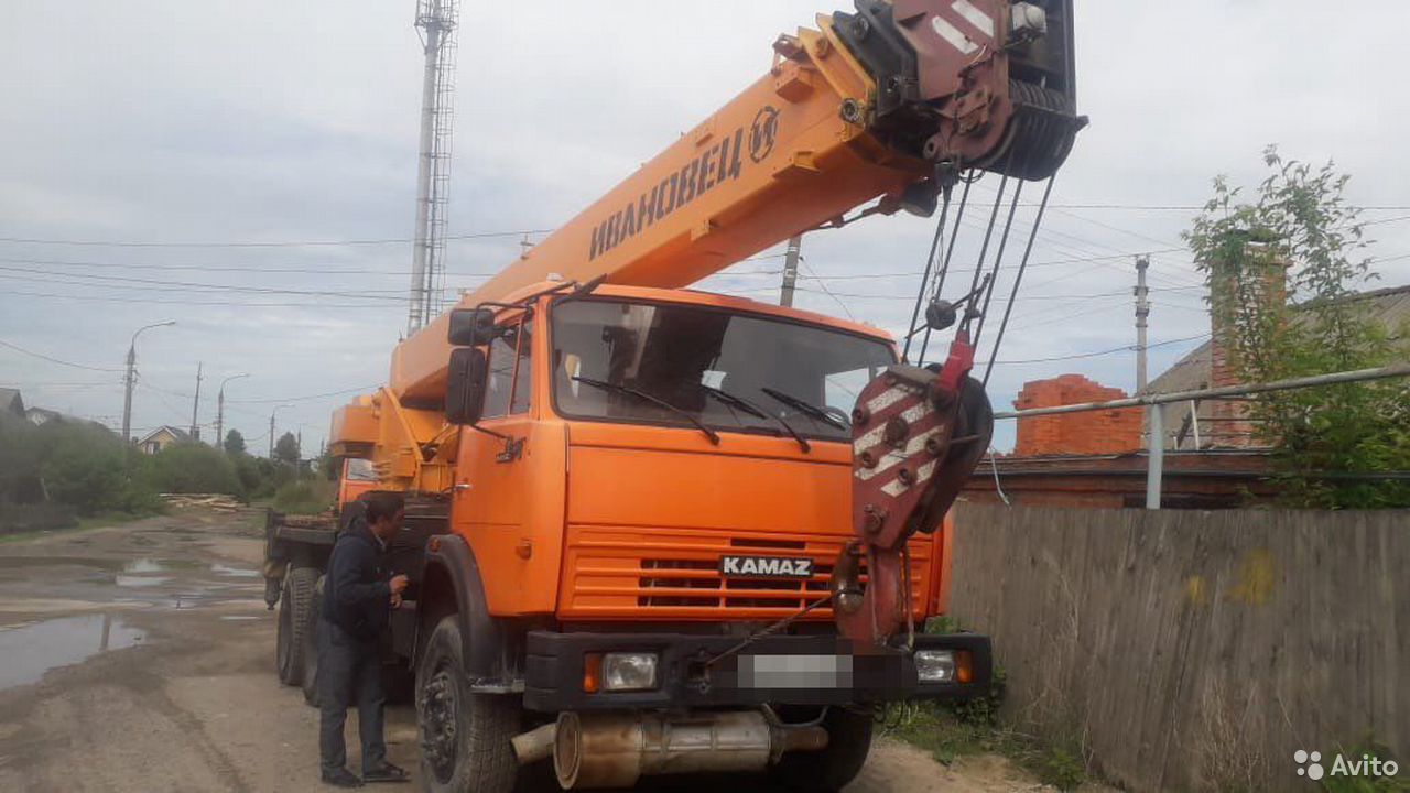 Автокран Ивановец на шасси КамАЗ 43118