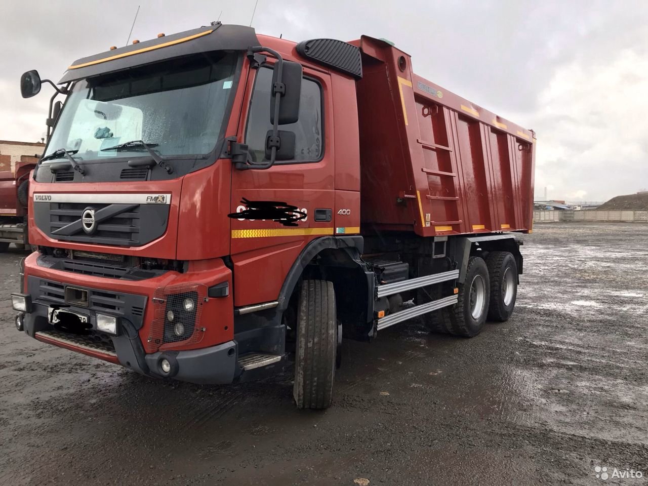 Самосвал Volvo FMX