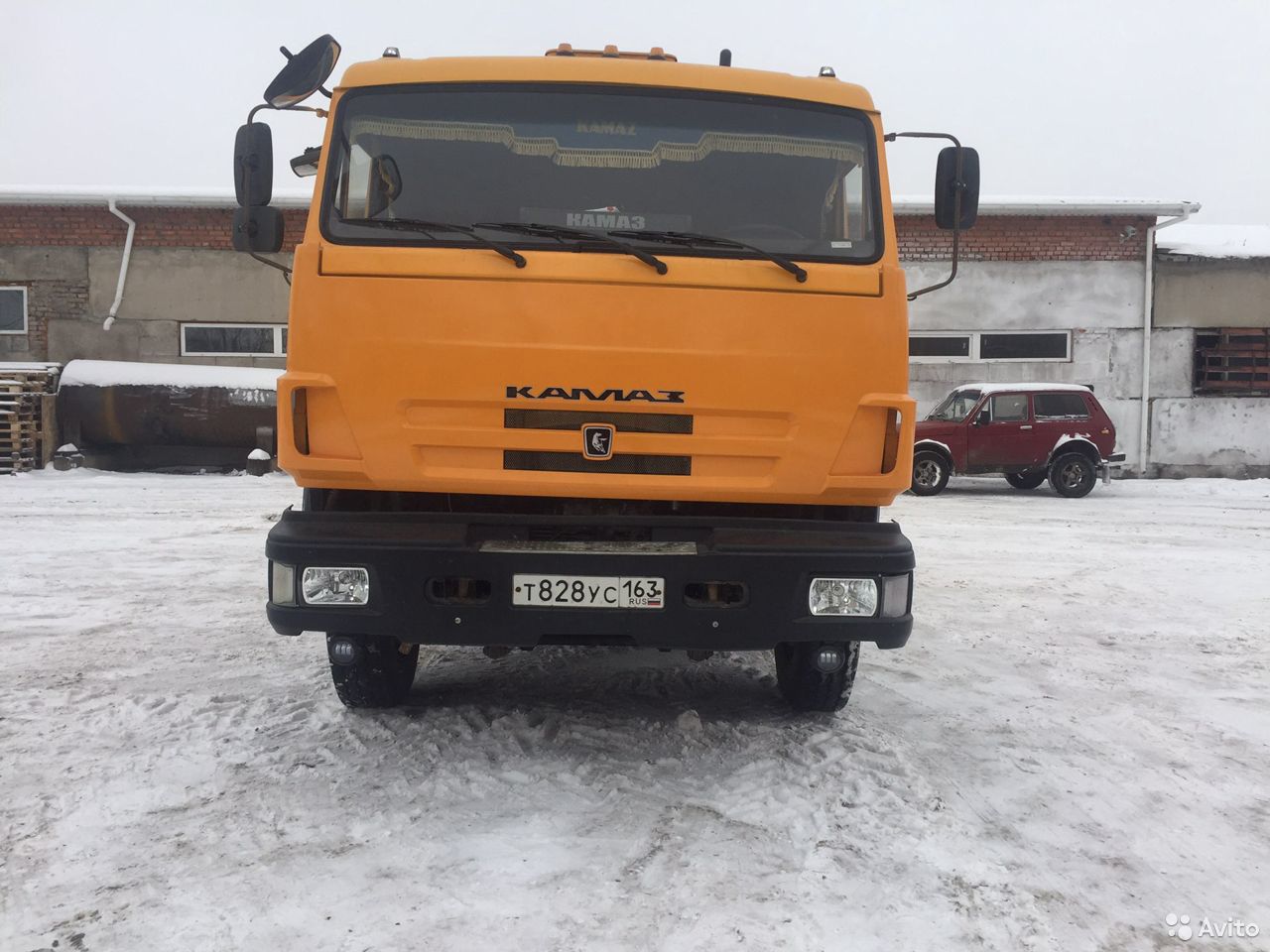 Самосвал КамАЗ