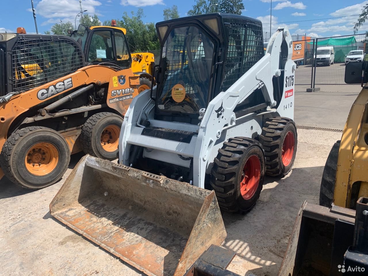Мини-погрузчик Bobcat S175