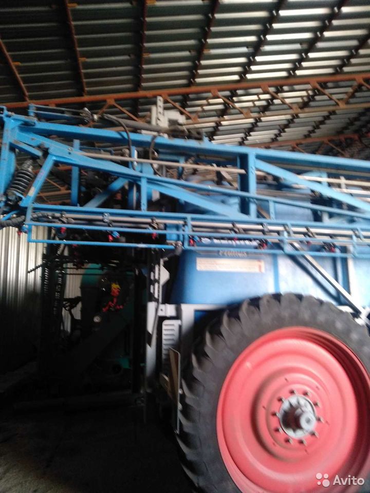 Прицепной опрыскиватель Lemken