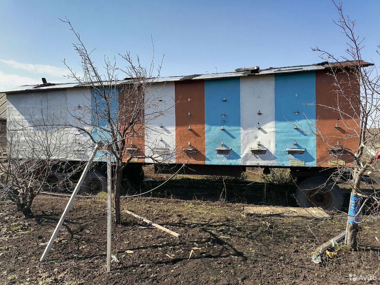 Прицеп пчеловоз