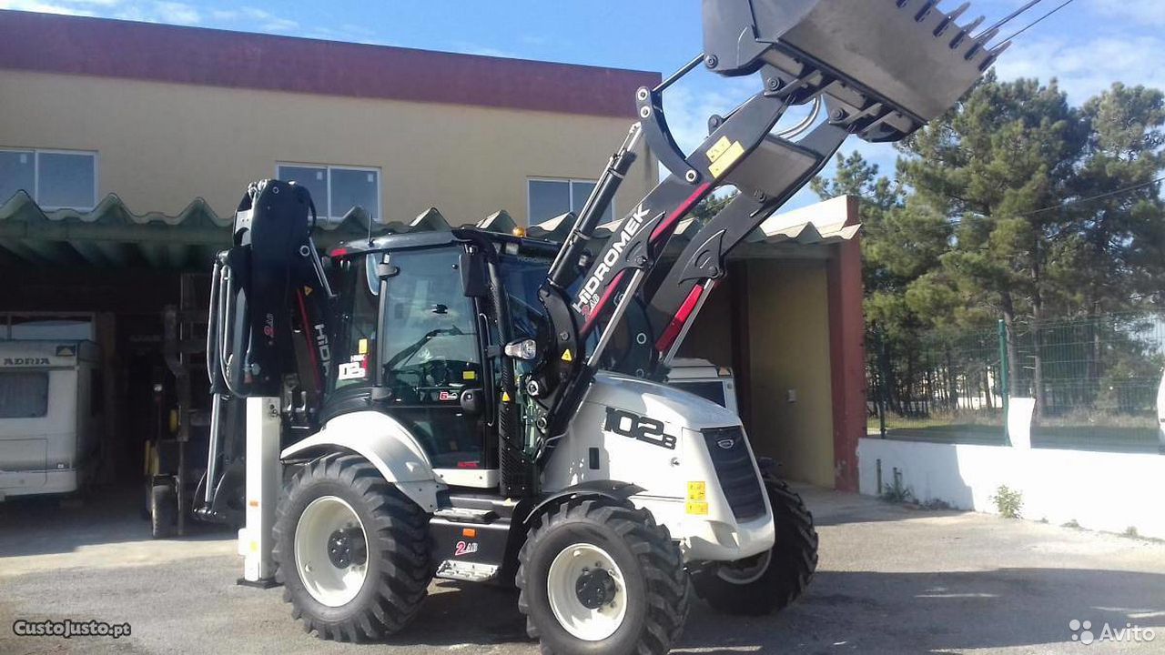 Экскаватор-погрузчик Hidromek 102B Alpha