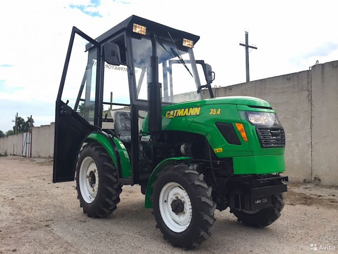 Мини-трактор Catmann XD-35.4 CAB 4x4WD