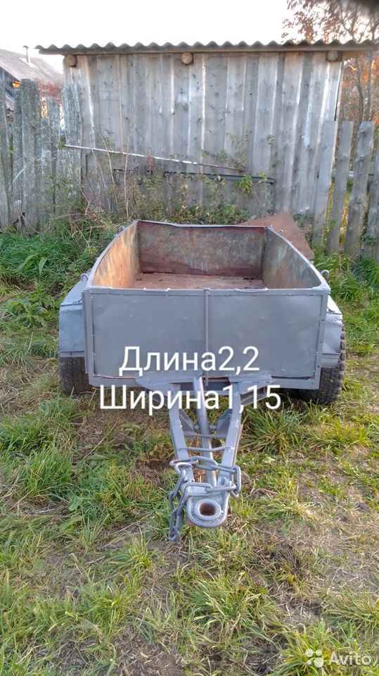 Легковой бортовой прицеп