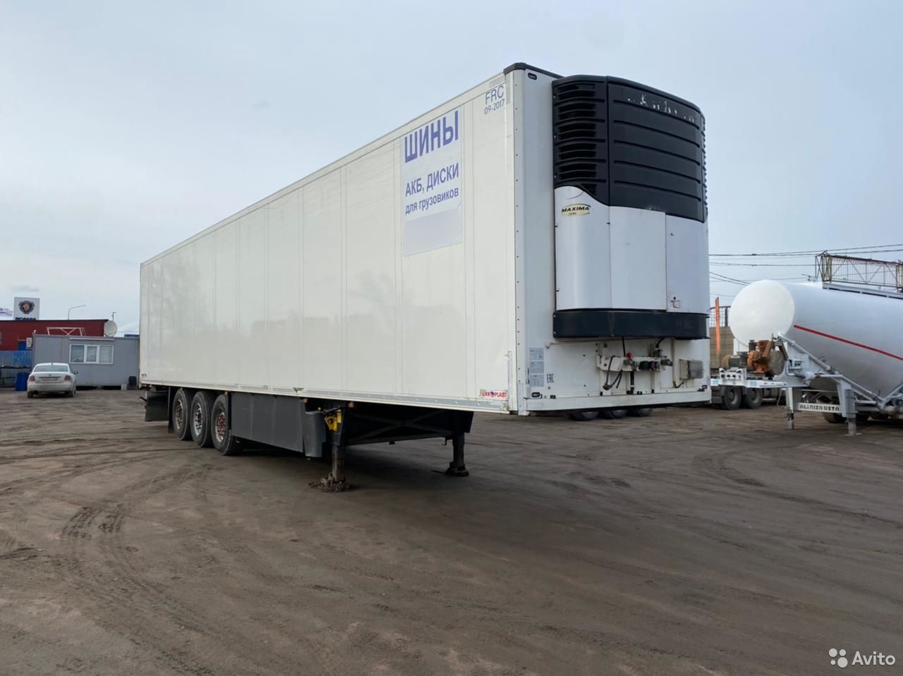 Полуприцеп рефрижератор Schmitz Cargobull SKO 24
