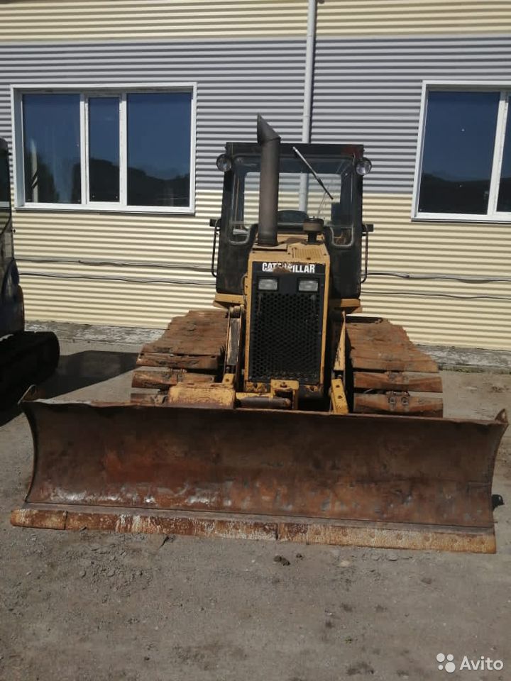 Гусеничный бульдозер Caterpillar D3C