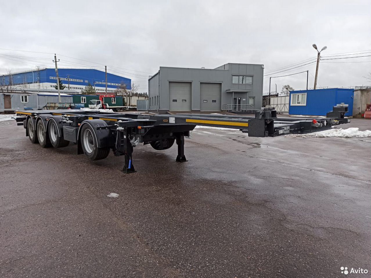 Полуприцеп контейнеровоз Тонар 4 оси (3+1)