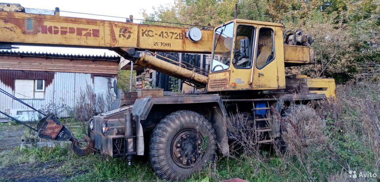 Самоходный кран Юргинец КС-4372В