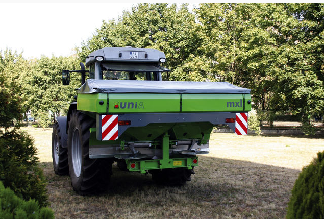 Разбрасыватель удобрений Unia MXL 1200