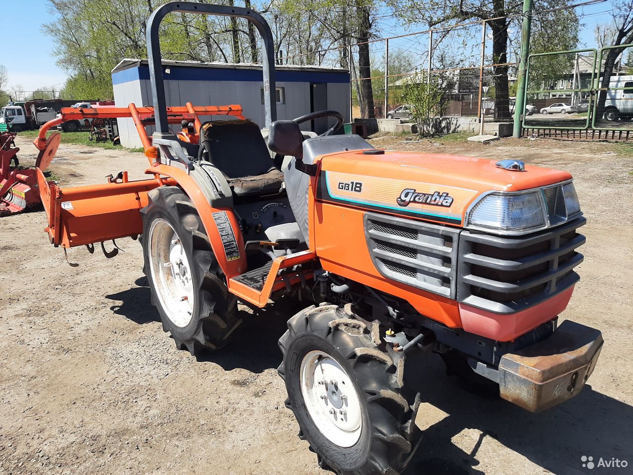 Мини-трактор Kubota GB18