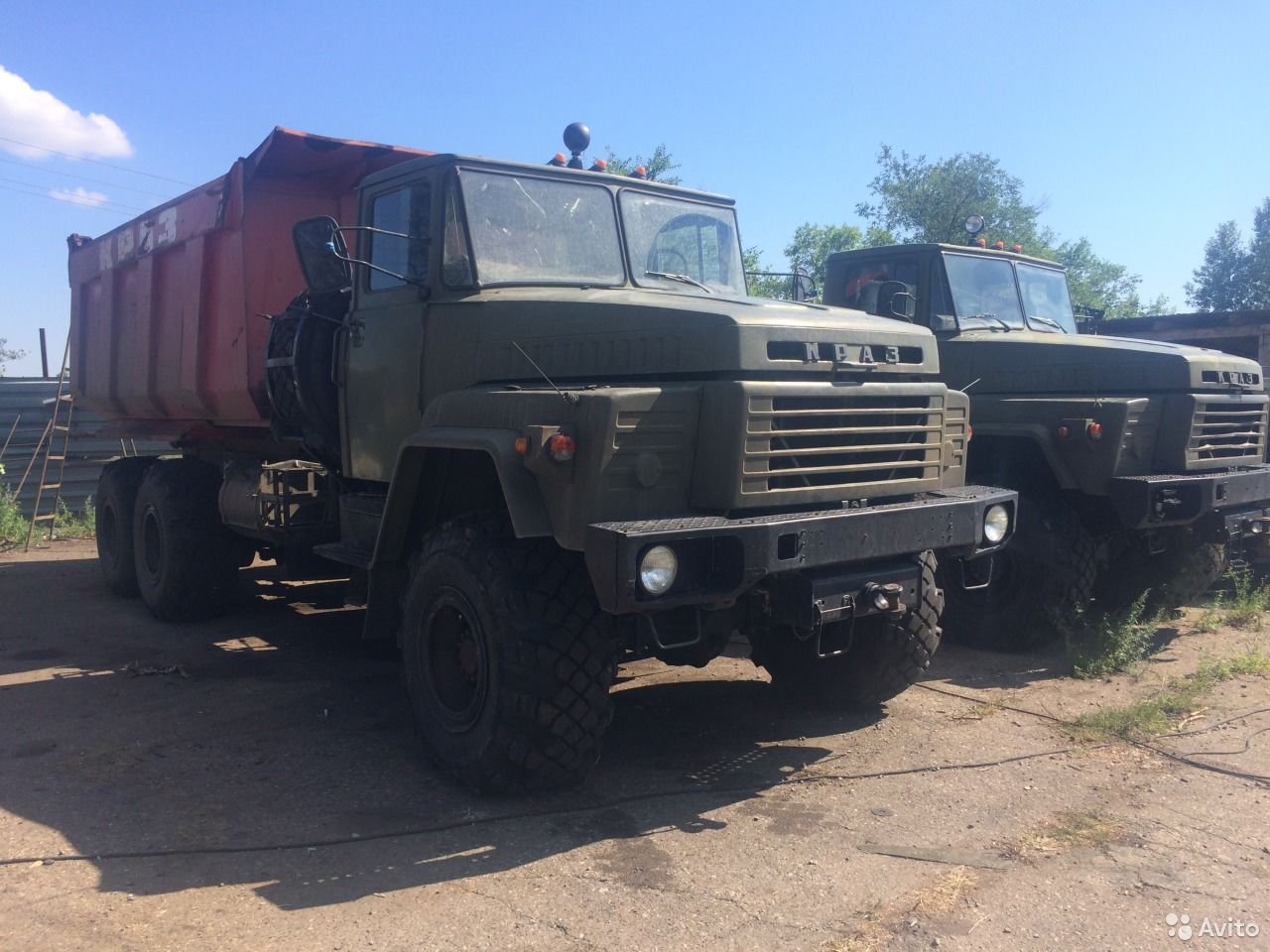 Самосвал КРАЗ 260