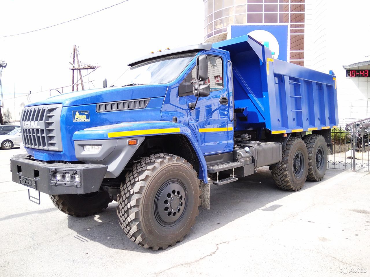Самосвал УРАЛ Next 55571-5121