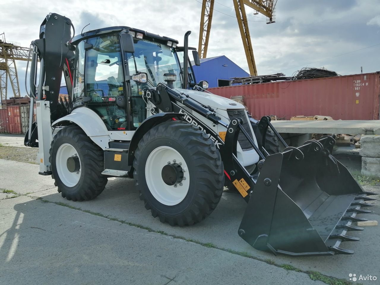 Экскаватор-погрузчик Hidromek 102B/S