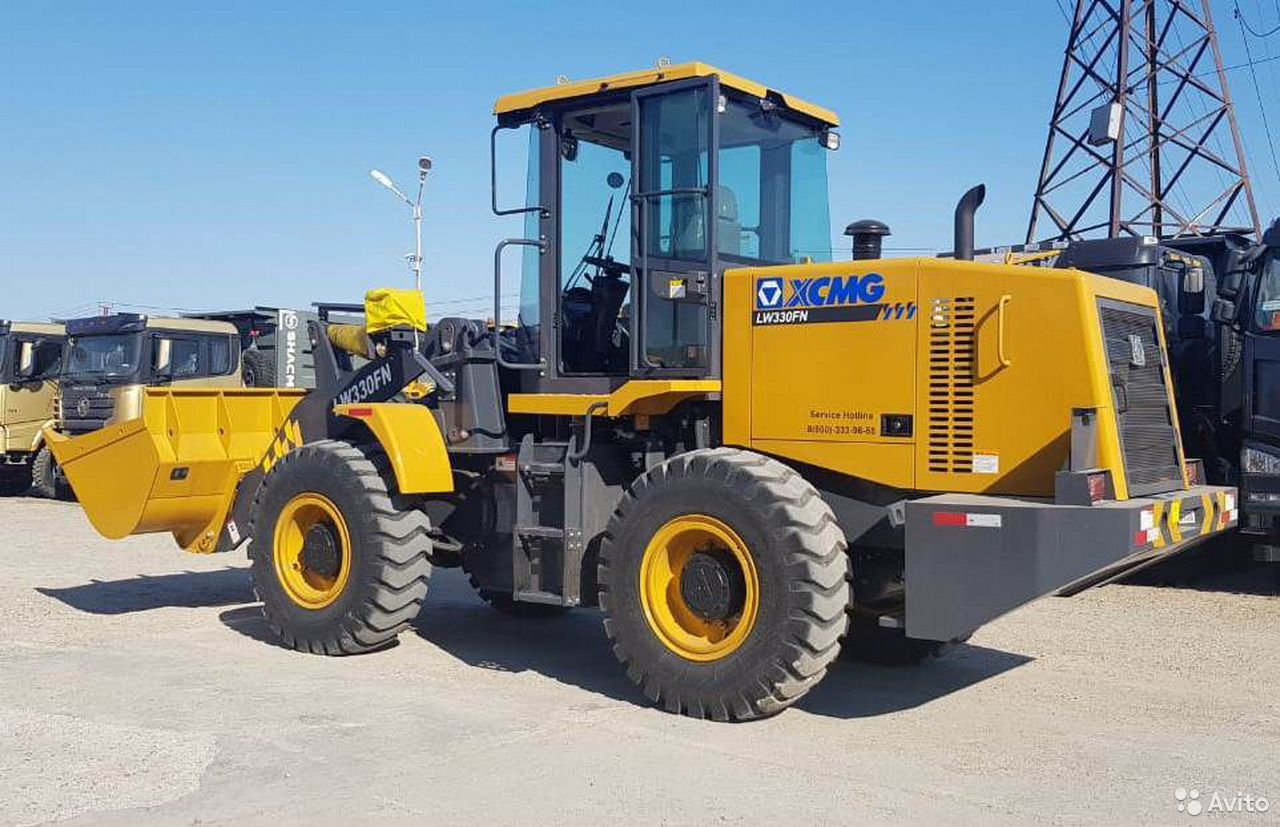 Фронтальный погрузчик xcmg LW330FN
