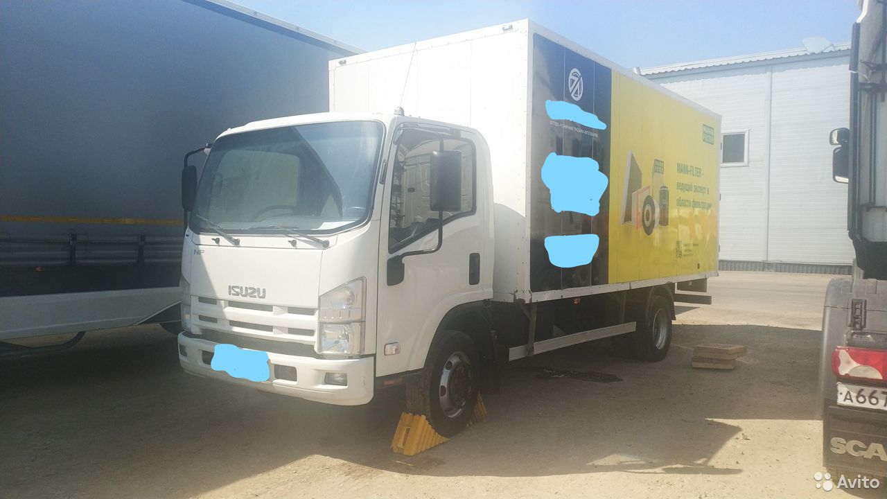 Промтоварный фургон Isuzu NPR75
