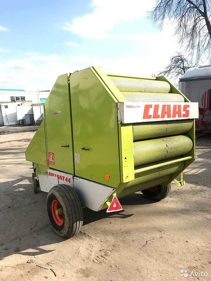Пресс-подборщик Claas Rollant 44
