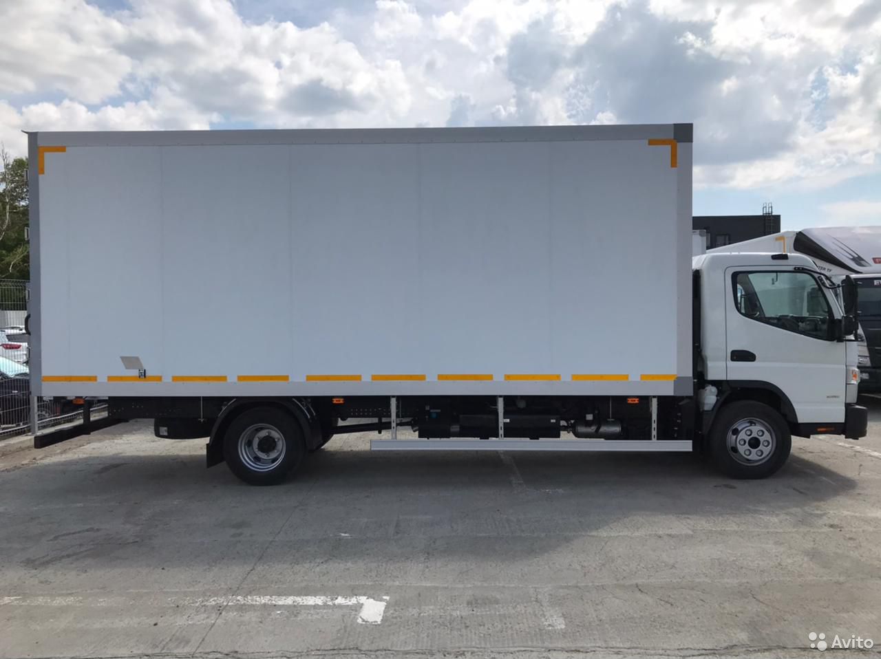 Изотермический фургон Mitsubishi Fuso Canter TF