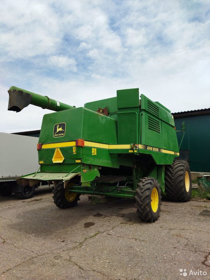 Зерноуборочный комбайн John Deere 9640