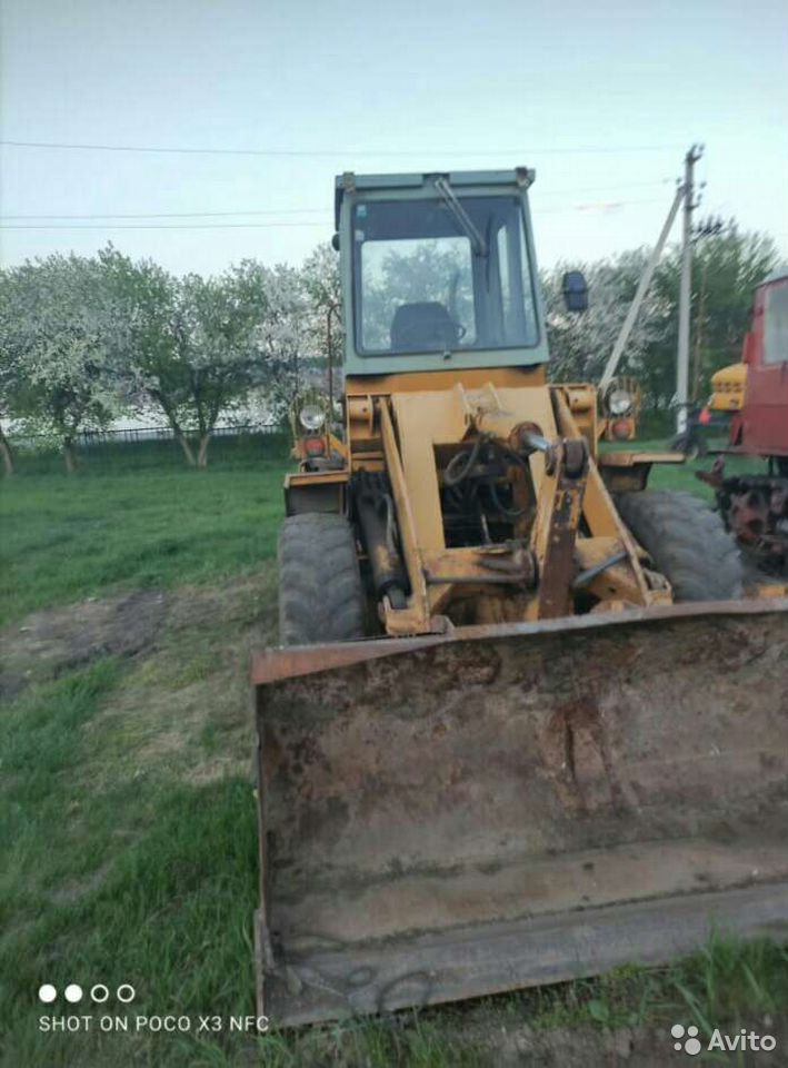 Фронтальный погрузчик Амкадор