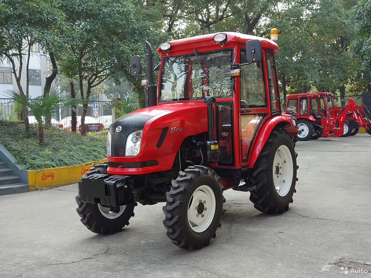 Трактор Dongfeng DF-404С G2