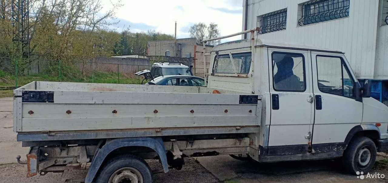 Бортовой автомобиль Peugeot J5