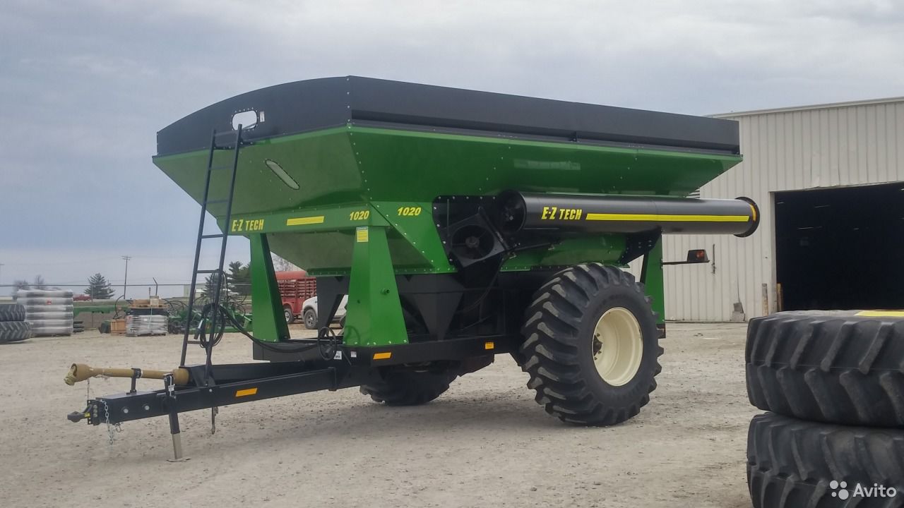 Бункер перегрузчик EZ Tech 870