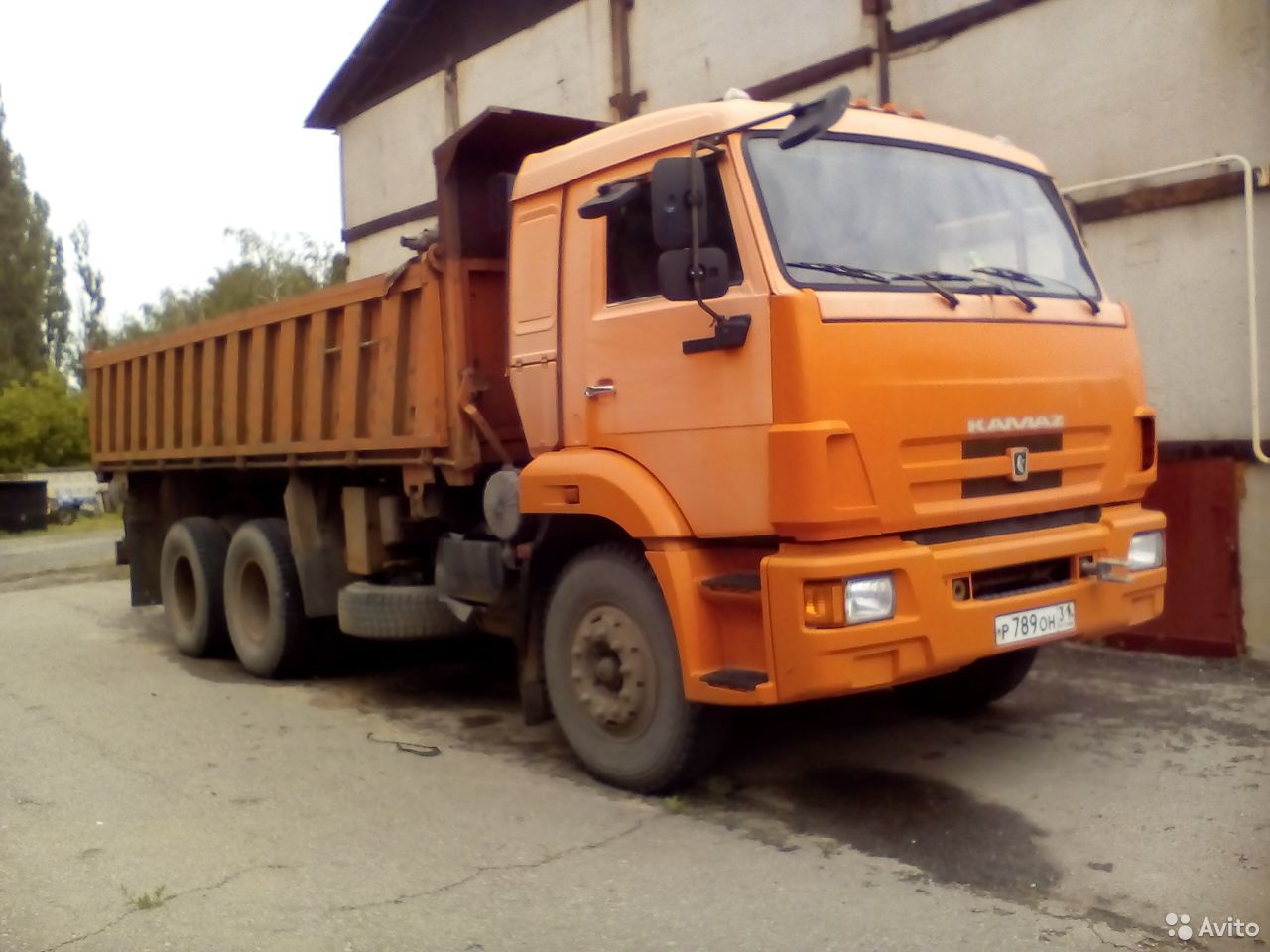 Самосвал КамАЗ 552900