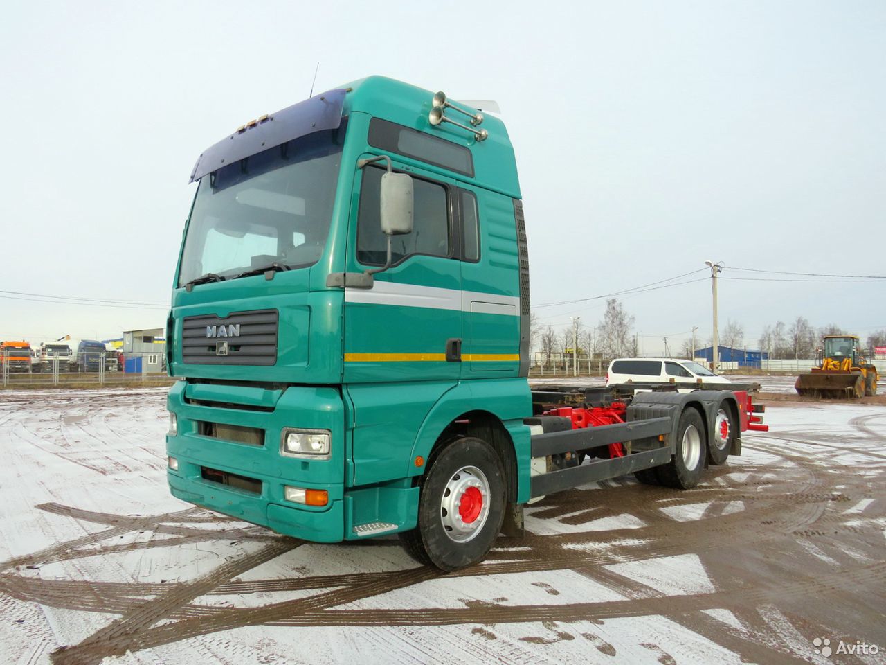 Контейнеровоз MAN TGA 26.460 BDF