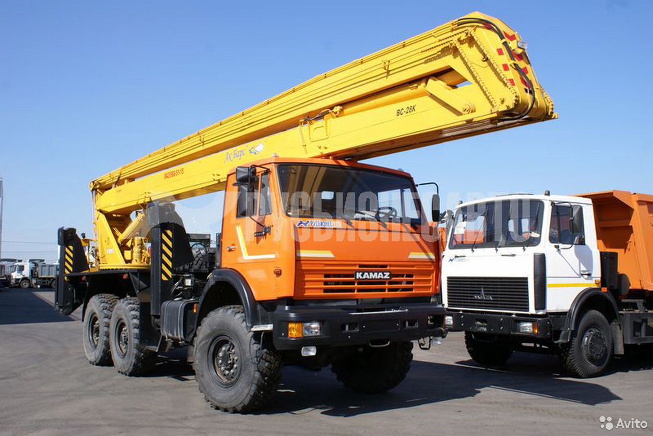 Автовышка КамАЗ 43118 с АГП КЭМЗ ВС-28К