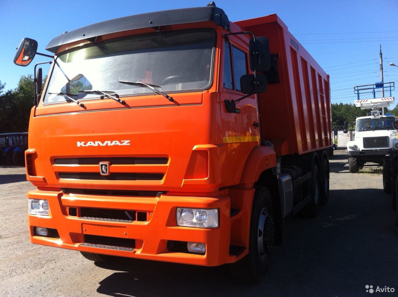 Самосвал КамАЗ 6520-3026012-53