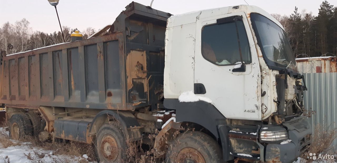 Самосвал Renaut Kerax International 3000 RE