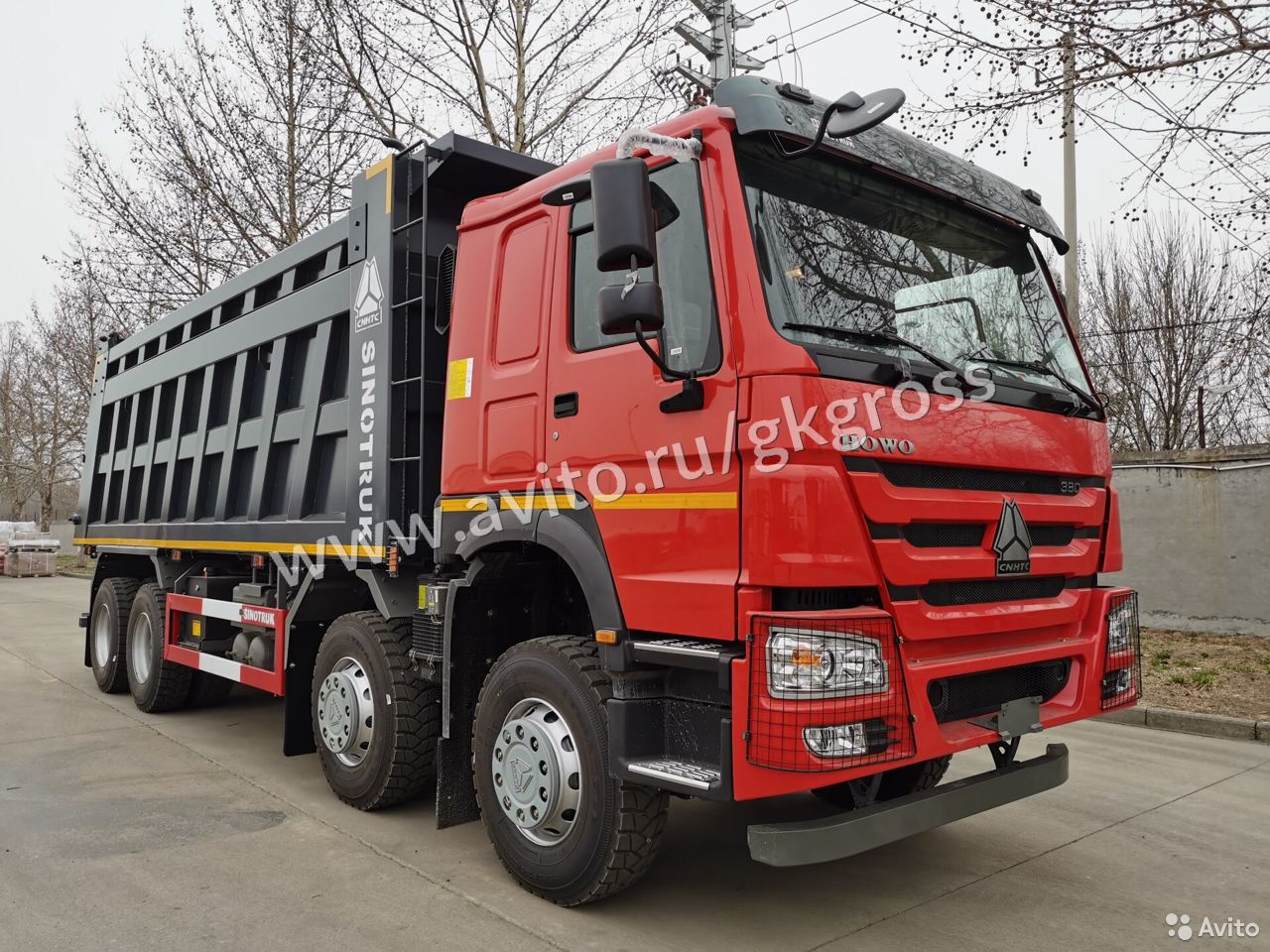 Самосвал HOWO HW76