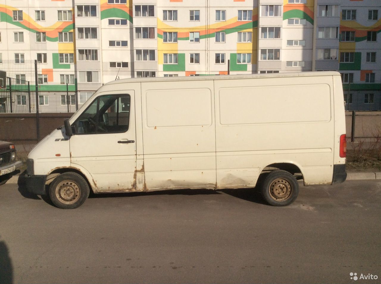 Цельнометаллический фургон Volkswagen